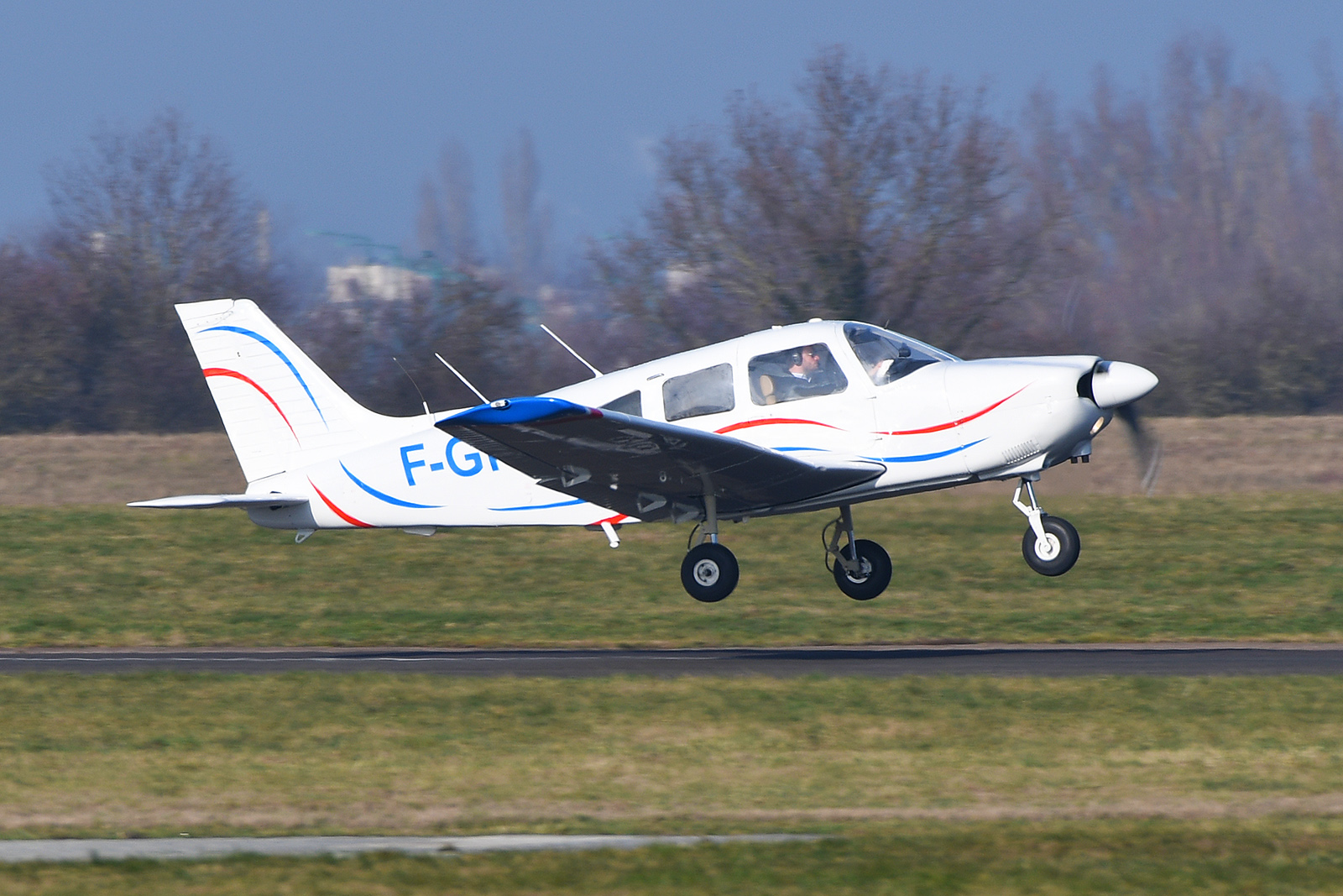 Piper P28 au décollage